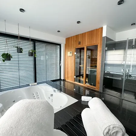 Apartment Infinity