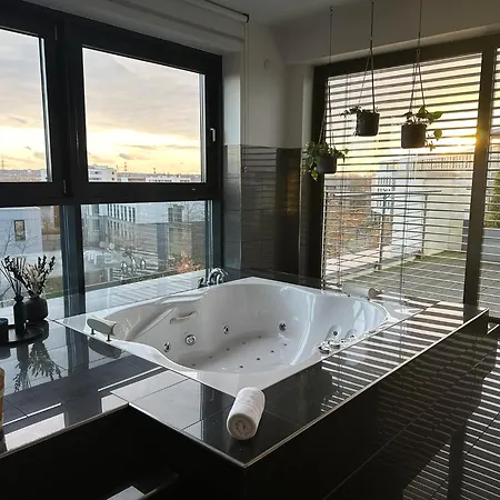 Infinity * Essen