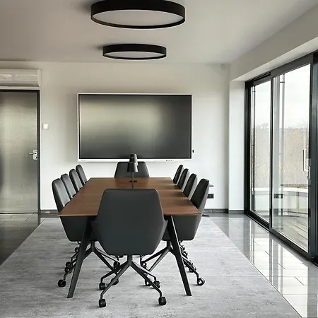 Infinity エッセン